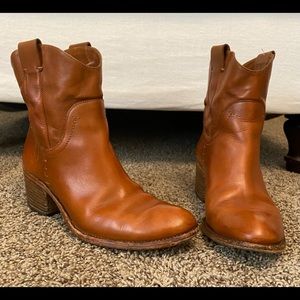 Alberto Fermani Cognac Italian Leather Volvo Bootie - sz 38